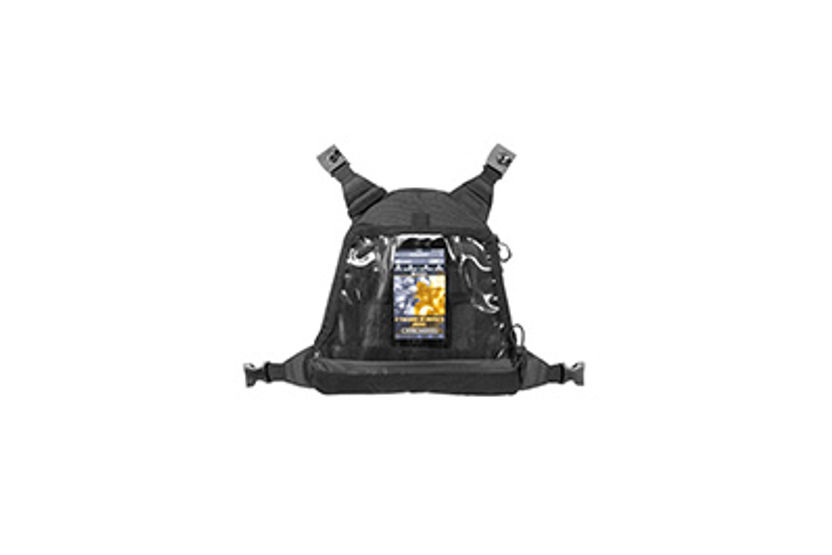 Image de l'arrière de l'équipement radio TW avec un TÉLÉPHONE dans le compartiment pour accessoires